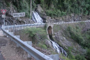 Both Newell Falls and Sherrard Falls were surprise roadside waterfalls as we wound our way along the curvy roads of the Dorrigo Mountains.  In fact, we were looking for Crystal Shower Falls when...