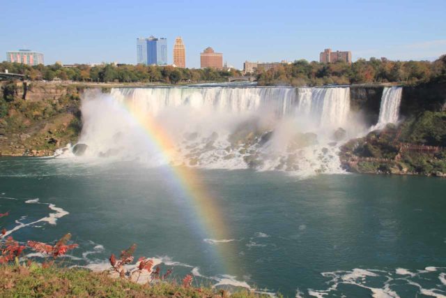 Niagara_Falls_13_024_10112013 - Looking across the Niagara River towards the American Falls and Bridal Veil Falls