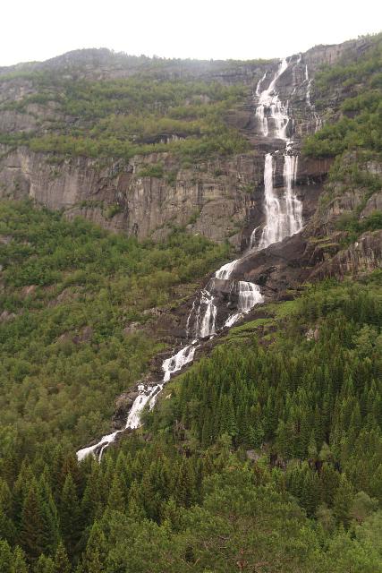 Oddadalen_119_06232019 - Unobstructed and elevated view of Tjørnadalsfossen as seen in June 2019