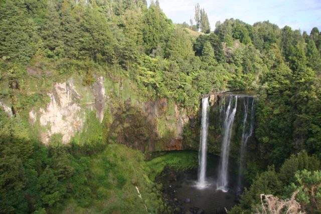 Omaru_Falls_046_01072010 - Omaru Falls
