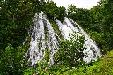 Oshinkoshin_039_07162023 - Contextual look at the Oshinkoshin Falls fronted by some tree
