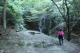 Otonashi_Waterfall_034_10232016 - Mom finally approaching the intimate Otonashi Waterfall