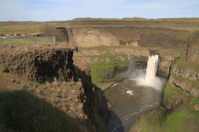 Palouse_Falls_075_20130426 - It was about 103 miles or about 2 hours drive from Spokane to the pretty remote Palouse Falls, which was one of Washington State's most spectacular waterfalls