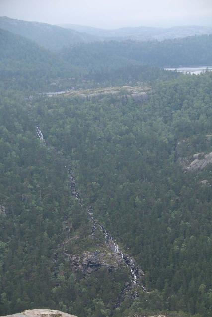 Preikestolen_083_06202019 - Distant but long cascade at the head of Neverdalen as seen from the Preikestolen Trail