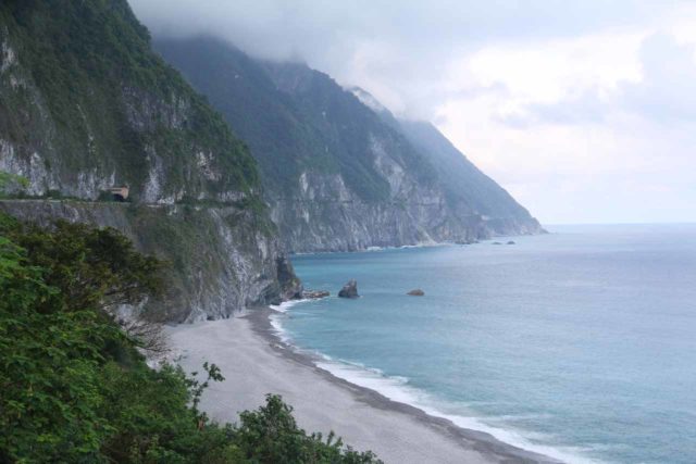 Qingshui_Cliffs_003_10262016 - Further to the northeast of the mouth of the Taroko Gorge was a lookout of the Qingshui Cliffs though as you can see here, the clouds blocked out the sun's ability to really put color in the water