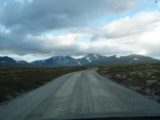 Rondane_002_jx_07012005 - Driving on the unpaved road leading from Mysusæter to Spranget