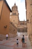 Salamanca_275_06072015 - Julie and Tahia approaching the Old Cathedral of Salamanca