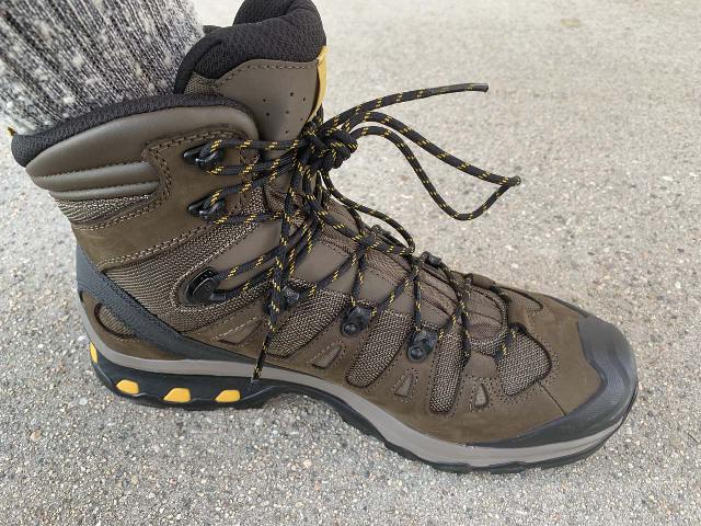 Naar de mesh delen van de Salomon Quest 4D GTX Hiking Boot, die wel ademend maar niet waterdicht was