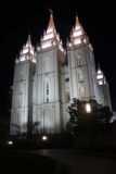 Salt_Lake_City_134_05282017 - Angled view looking back at the east-facing side of the temple in Temple Square