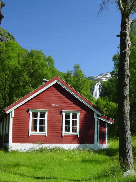 Sanddalsfossen_001_06302005