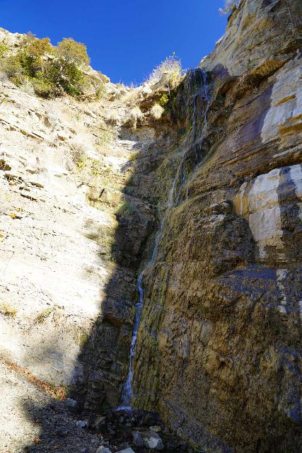Santa_Paula_Canyon_271_02052021 - A tall unnamed waterfall further beyond the main Santa Paula Canyon Falls