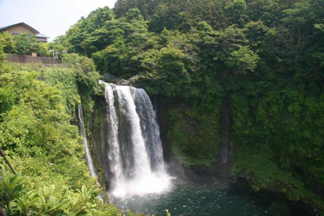 Shiraito_008_05262009 - The Otodome Waterfall (i.e. 'stop the sound' waterfall), which preceded the Shiraito Waterfall