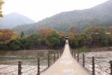 Shirakawa_036_10202016 - On the suspension bridge crossing the river towards Ogimachi