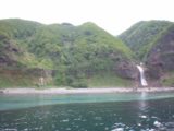 Shiretoko_tour_034_jx_06072009 - Mixing sulfur water with fresh water at Kamuiwakka Falls