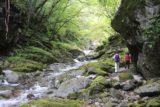 Shoji_Falls_065_10172016 - The Shoji Falls Trail continued to skirt the Ishiutoro River, which was flanked by more boulders and rocks of all sorts of sizes