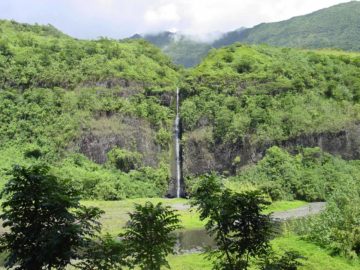 The Papenoo Valley Waterfalls page is where I'm placing the handful of waterfalls we managed to see while on a 4x4 tour through the heart of Tahiti Nui.  The three named waterfalls (or at least...