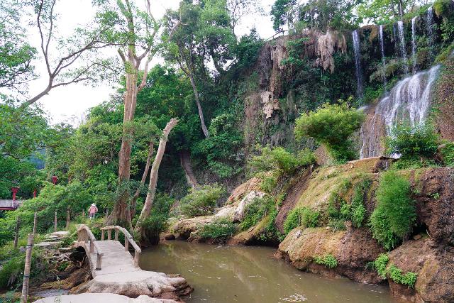 Thac_Dai_Yem_106_04162025 - If the Thac Dai Yem Waterfall was in high flow, I could imagine the walking path fringing its plunge pool and fronting its lower cascades could be flooded (in a scenario similar to what had been said regarding the 700 year-old legend about love lost