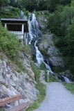 Todtnau_Waterfall_077_06212018 - Context of the sheltered lookout with the trail and Todtnauer Waterfall