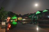 Tongli_100_05092009 - Bright moon over Tongli Canal