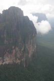 Transmandu_flight_111_11222007 - Last look at the towering cliffs of Auyantepuy before heading north