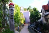 Triberg_006_06202018 - Some interesting-looking statues or carvings flanking the walkway between the car park and the rest of Triberg