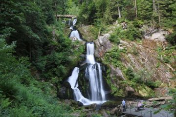 The Triberg Waterfalls were said to be Germany's highest waterfalls where the Gutach tumbles 163m in cumulative height over a series of several waterfalls. In any case, while we tend to...