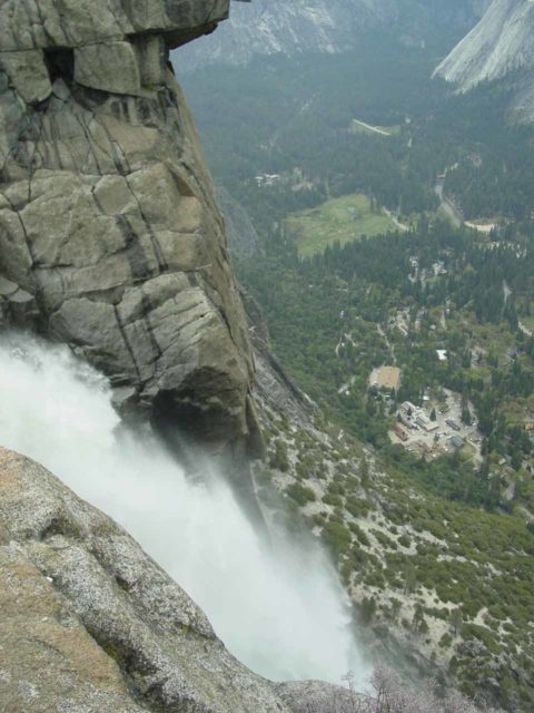 Upper_Yosemite_Falls_075_04302005 - Looking down from the brink of Yosemite Falls