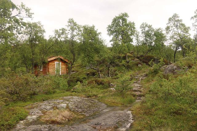 Valursfossen_090_06252019 - One of a handful of cabins that I encountered on the way to Valursfossen, especially in the beginning as I was headed towards Veanuten