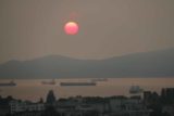 Vancouver_309_08012017 - Checking out the setting sun in a red globe shape as seen from our Holiday Inn Vancouver-Broadway room