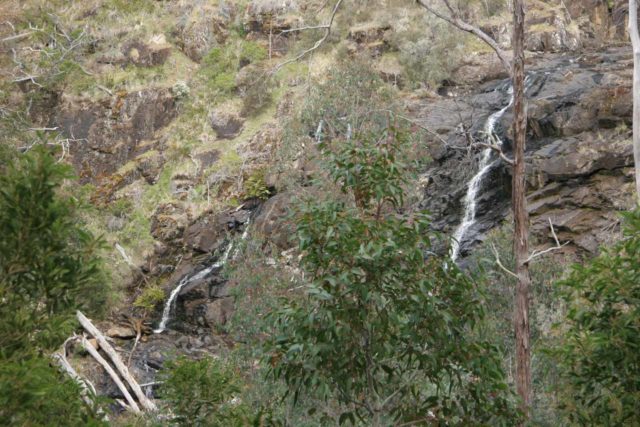 Victoria_Valley_Falls_010_11282006 - Victoria Valley Falls