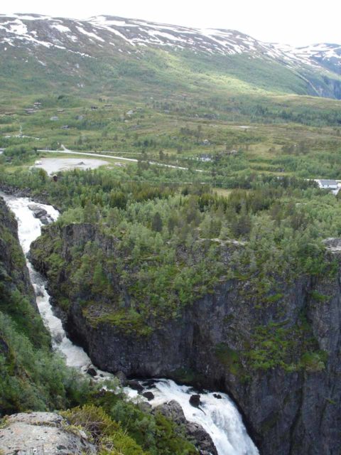 Voringsfossen_001_jx_06252005