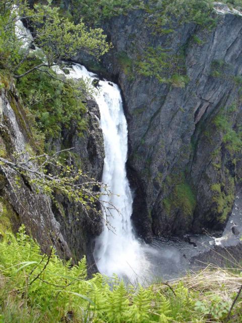 Voringsfossen_003_jx_06252005