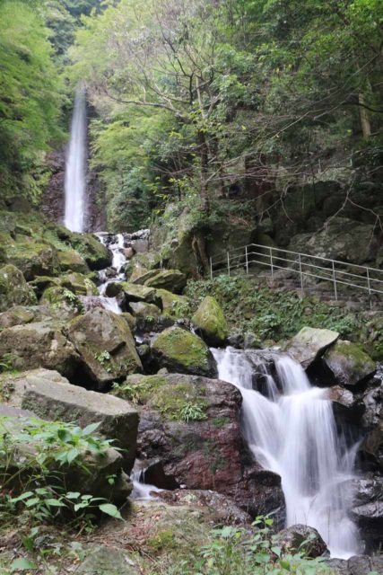 Yoro_Falls_042_10212016 - Yoro Waterfall