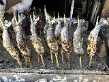 Yoshinoyama_008_jx_04102023.jpeg - Salted mackerels on skewers served up at some street stalls in Yoshino Town