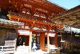 Yoshinoyama_132_04092023 - Going back through the entrance of the Yoshino Mikumari Jinja Shrine after having our fill of this spot