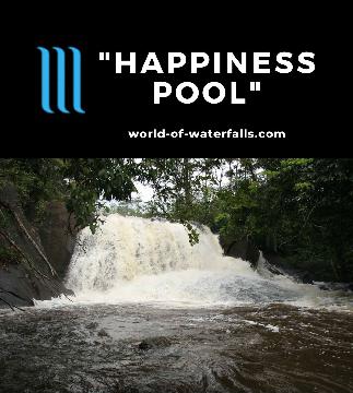 The 'Happiness Pool' was so named by our Angel Falls tour guide. Since I can't figure out if it has a more formal name, I stuck with his suggestion...