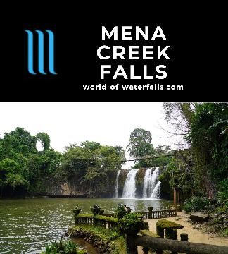 Mena Creek Falls was an impressively thick waterfall on the nameake Mena Creek, which is can be visited from a public lookout as well as a private park.