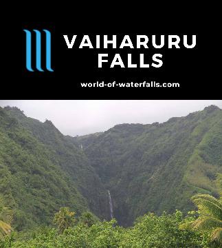 Vaiharuru Falls was one of those look-but-don't-touch waterfalls as it plunged dramatically at a distance from the main road on Tahiti Nui's east side.